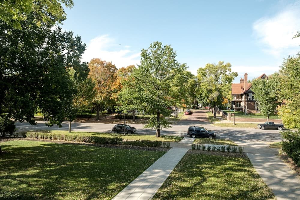 The Davidson interior in St. Paul, MN — gallery photo 2