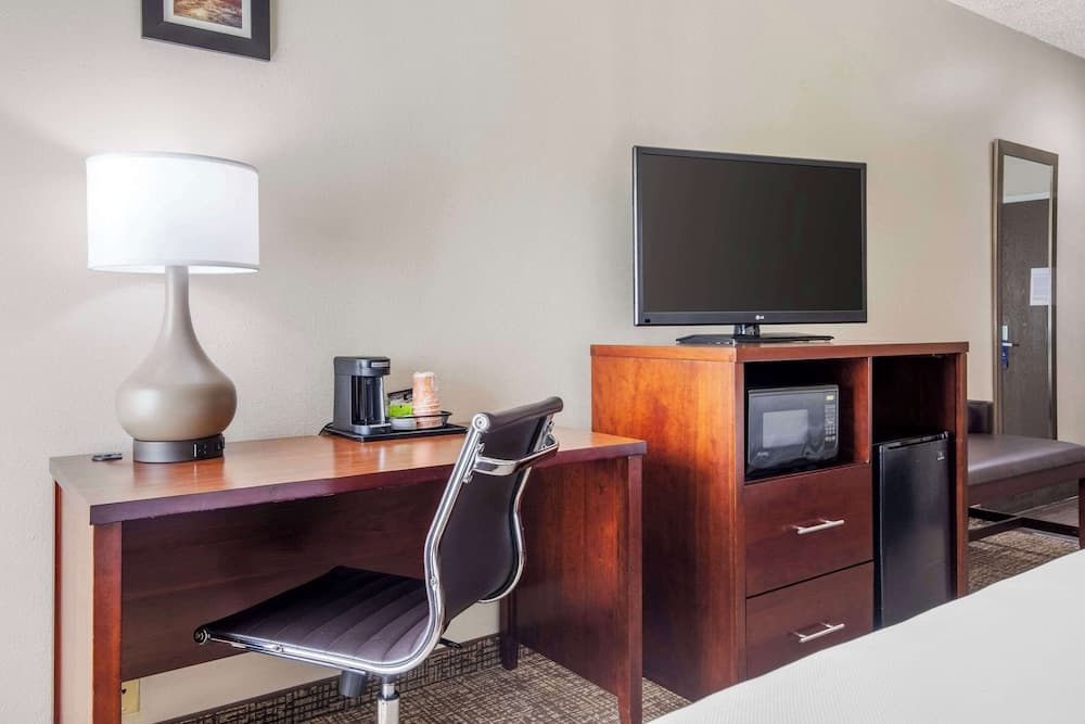 Comfort Inn & Suites Temple - Medical Center gallery photo in Temple, TX — image 18
