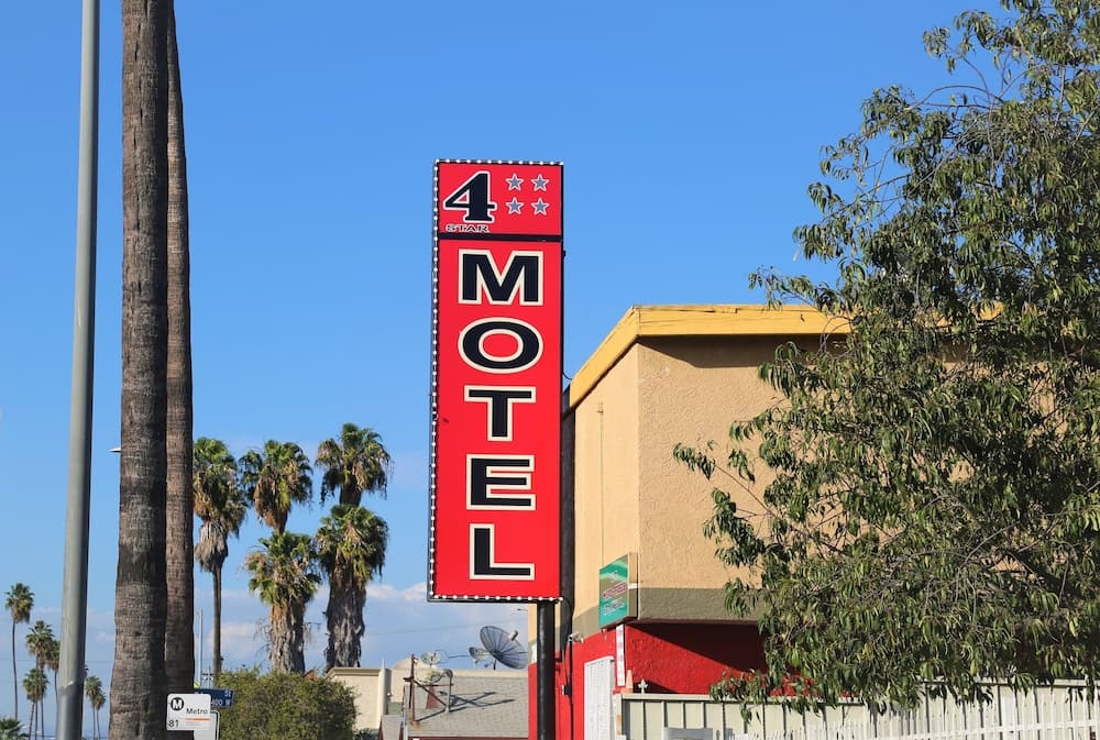 4 Star Motel featured exterior or lobby in Los Angeles, CA — similar hotel
