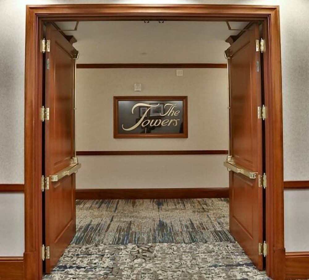 The Towers At Kahler Grand Hotel interior in Rochester, MN — gallery photo 2