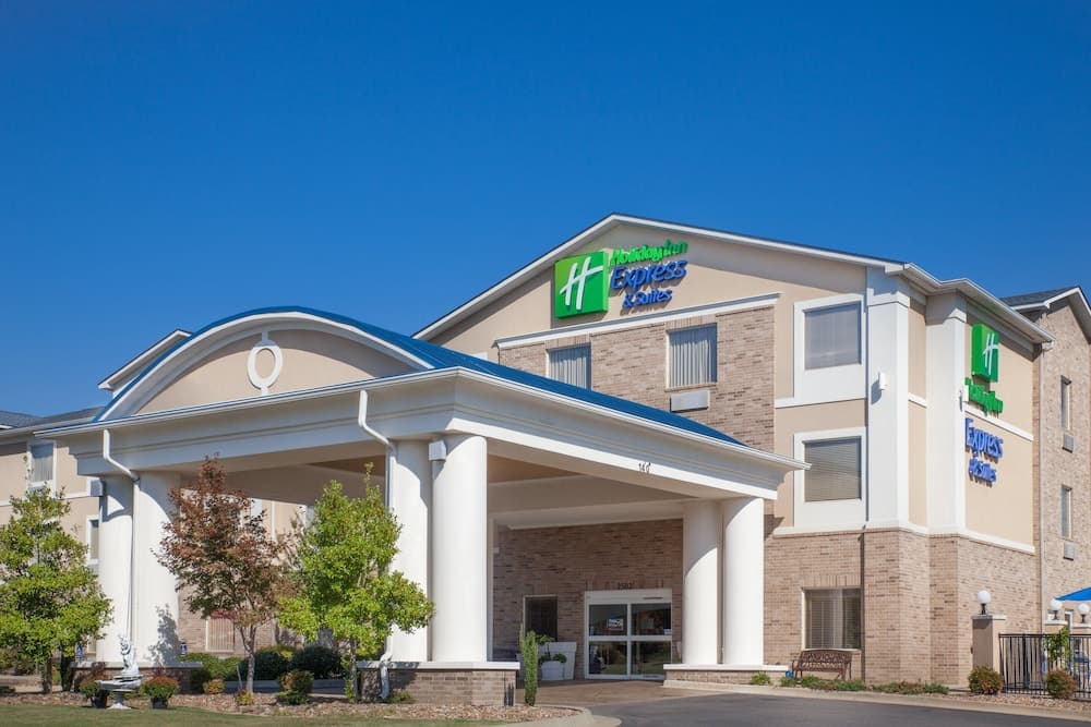 Holiday Inn Express Hotel & Suites Clarksville by IHG featured exterior or lobby in Clarksville, AR — similar hotel