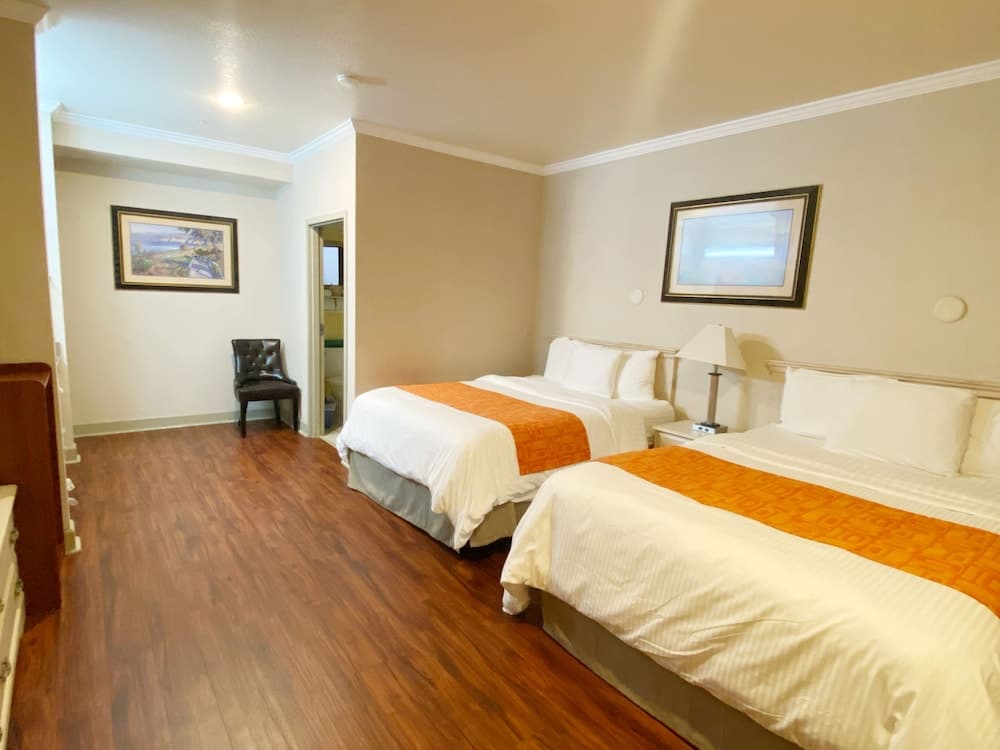 Monarch Valley Inn Marina at Monterey Bay gallery photo in Marina, CA — image 6
