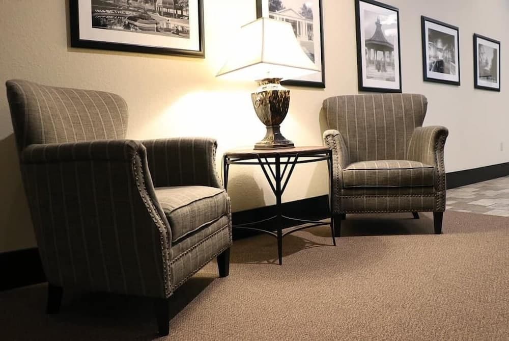 The Clarke Hotel interior in Waukesha, WI — gallery photo 2