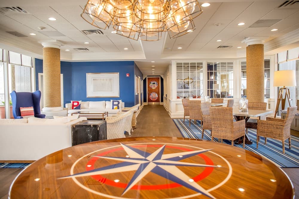 Port Royal Oceanfront Hotel interior in Wildwood Crest, NJ — gallery photo 2