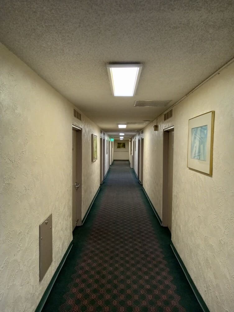 Motel Express property views in Everett, WA — gallery photo 3