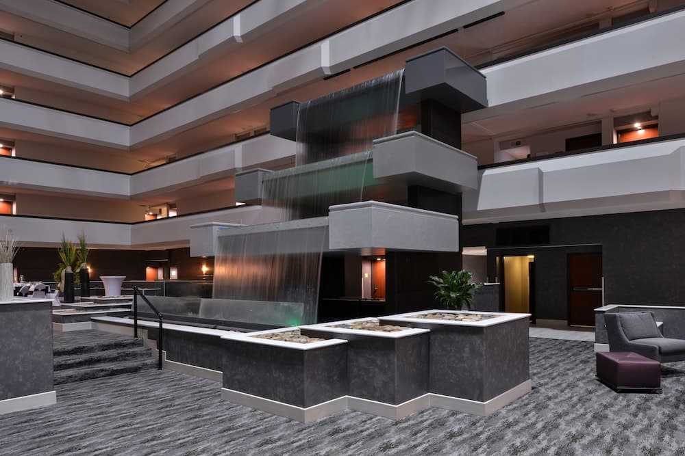 Holiday Inn Hotel & Suites Beaumont Plaza (I-10 & Walden) by IHG gallery photo in Beaumont, TX — image 23