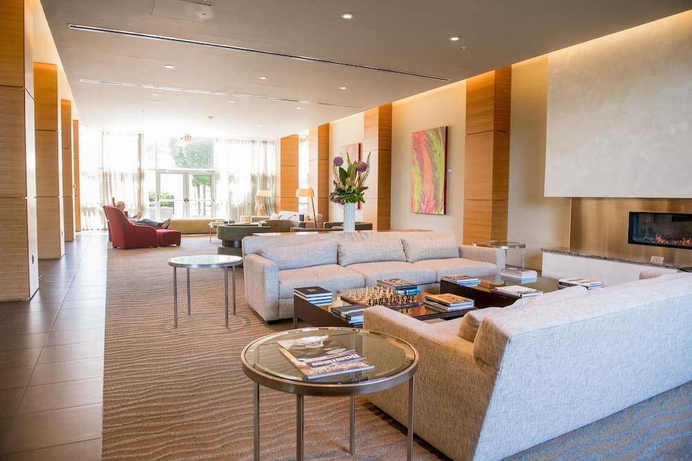 I Hotel And Illinois Conference Center gallery photo in Champaign, IL — image 7