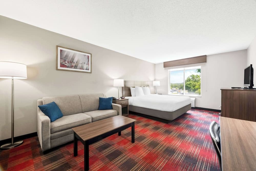 Best Western Dartmouth-New Bedford gallery photo in North Dartmouth, MA — image 11