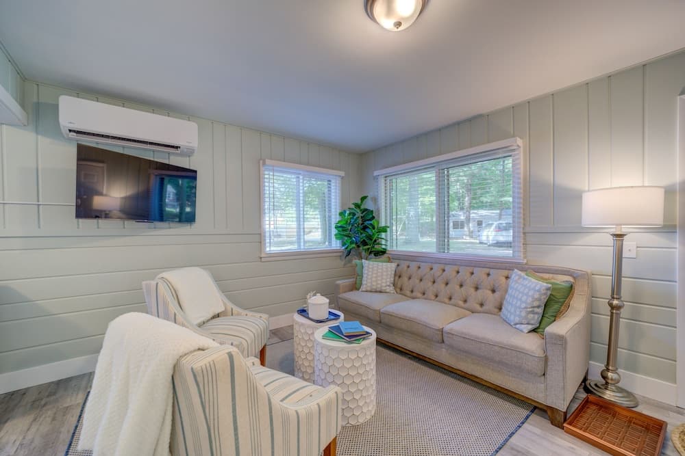 Scenic Drive Resort by DreamStay gallery photo in Muskegon, MI — image 41