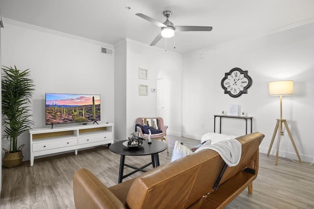 Cozy Suites Glendale gallery photo in Glendale, AZ — image 19