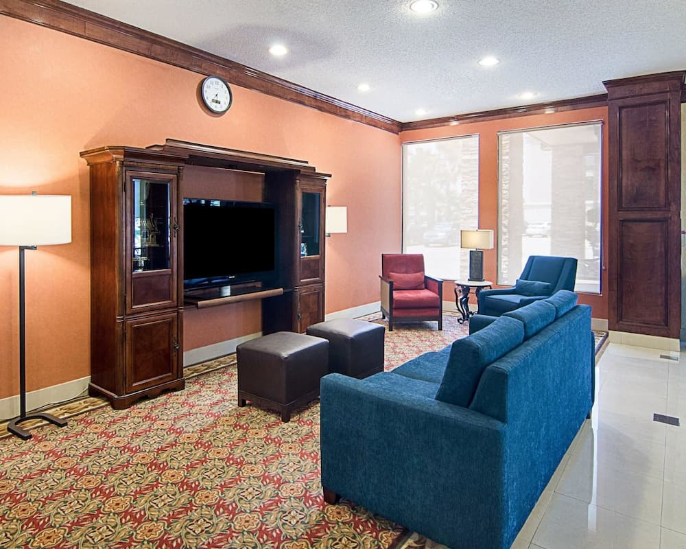 Comfort Inn & Suites Houston Key-Katy property views in Katy, TX — gallery photo 3