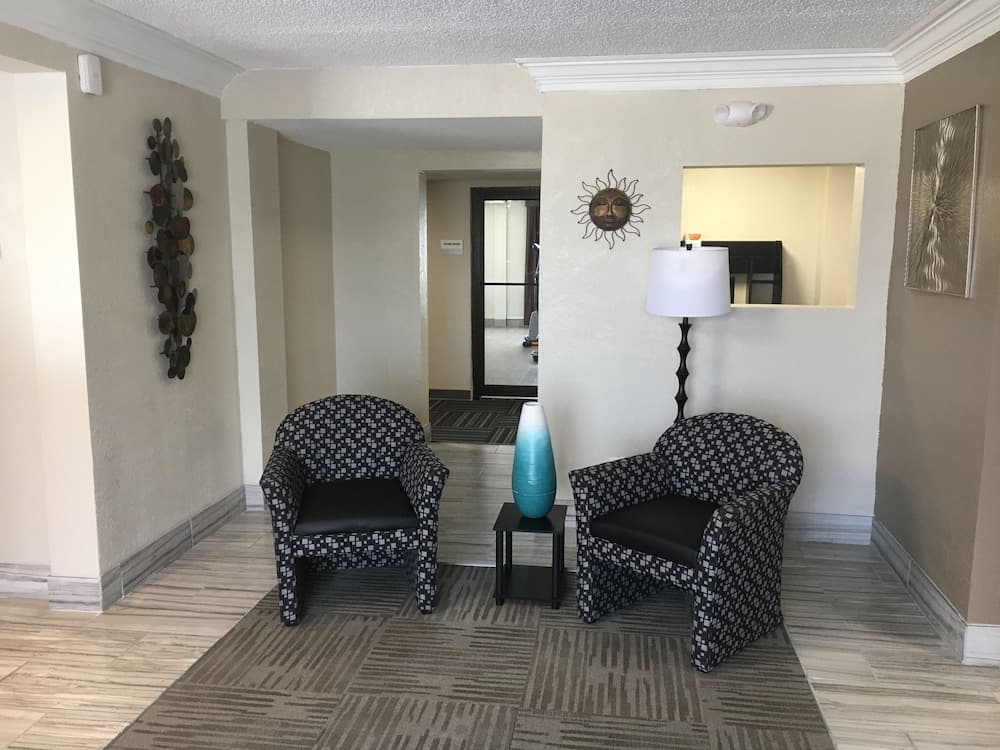 Quality Inn Pensacola North property views in Pensacola, FL — gallery photo 3