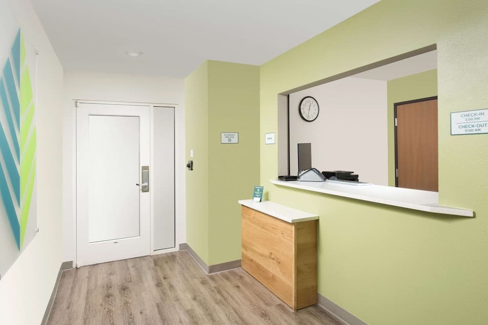 WoodSpring Suites Orlando West - Clermont property views in Clermont, FL — gallery photo 3