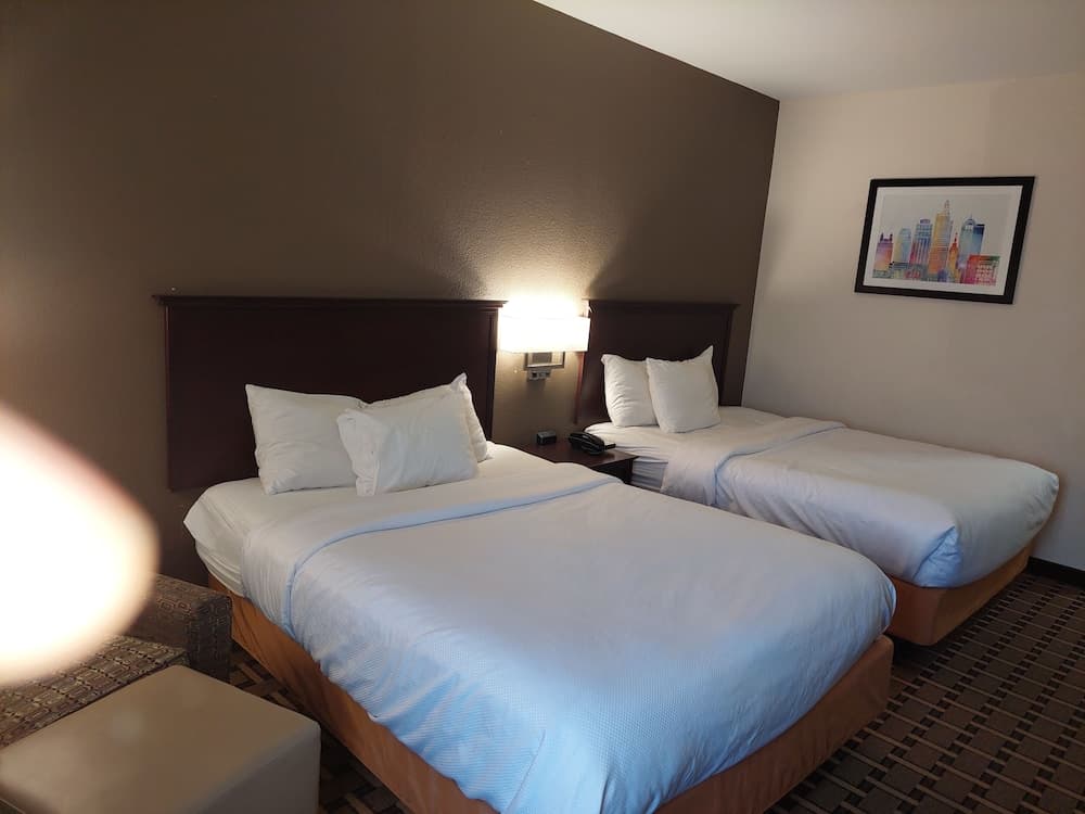 Sonesta Essential Hotels Overland Park gallery photo in Overland Park, KS — image 9