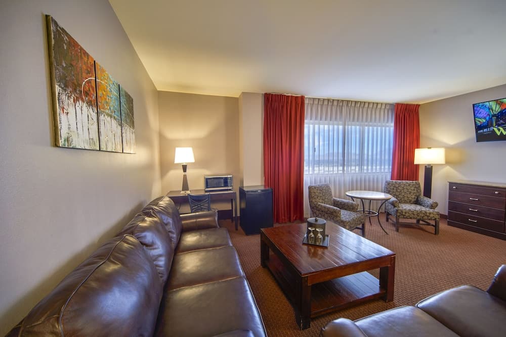 Four Queens Hotel and Casino property views in Las Vegas, NV — gallery photo 3