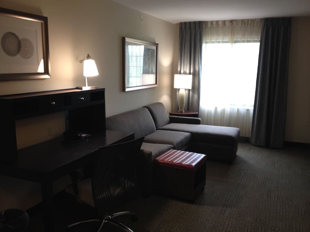Staybridge Suites Schererville by IHG gallery photo in Schererville, IN — image 27