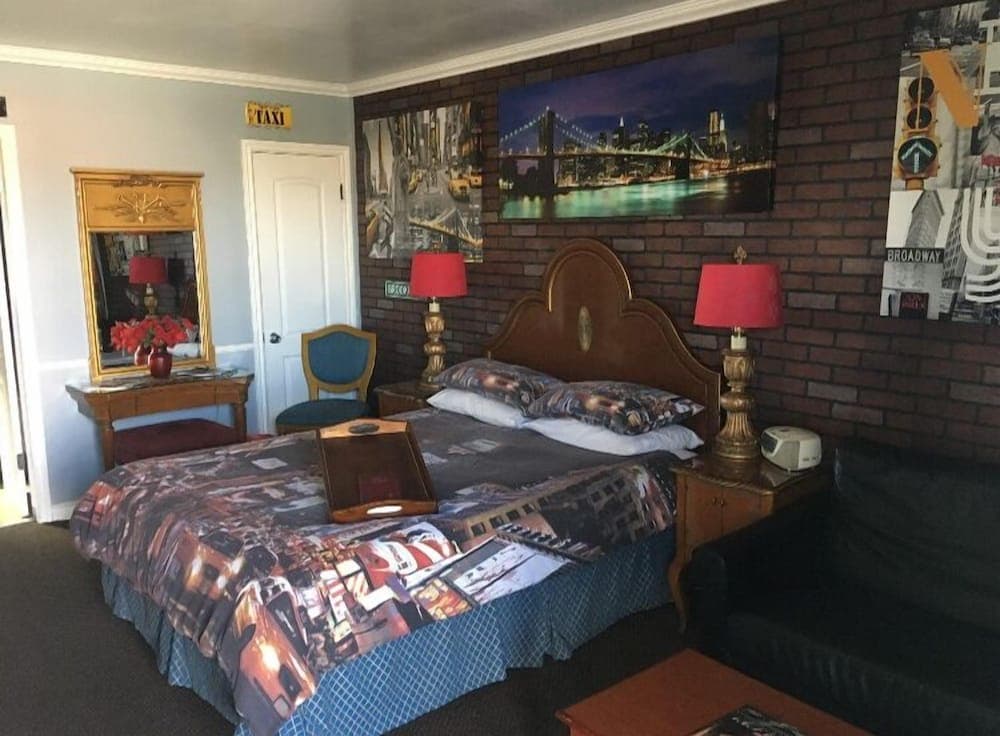 Travel Inn And Suites gallery photo in Victorville, CA — image 8