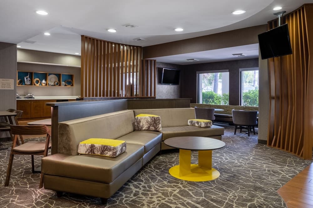 SpringHill Suites by Marriott Pasadena Arcadia interior in Arcadia, CA — gallery photo 2