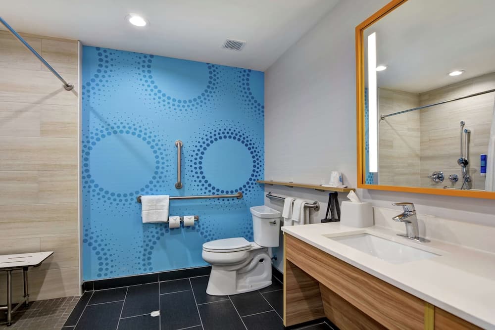 Tru by Hilton Baton Rouge Citiplace, LA property views in Baton Rouge, LA — gallery photo 3