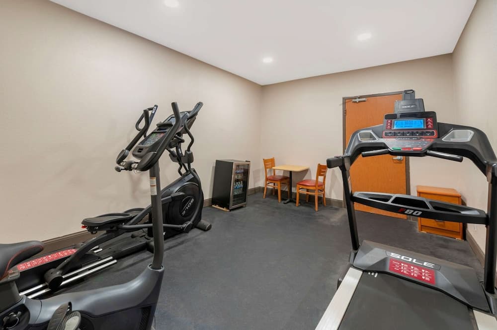 Comfort Inn & Suites Zanesville City Center gallery photo in Zanesville, OH — image 4
