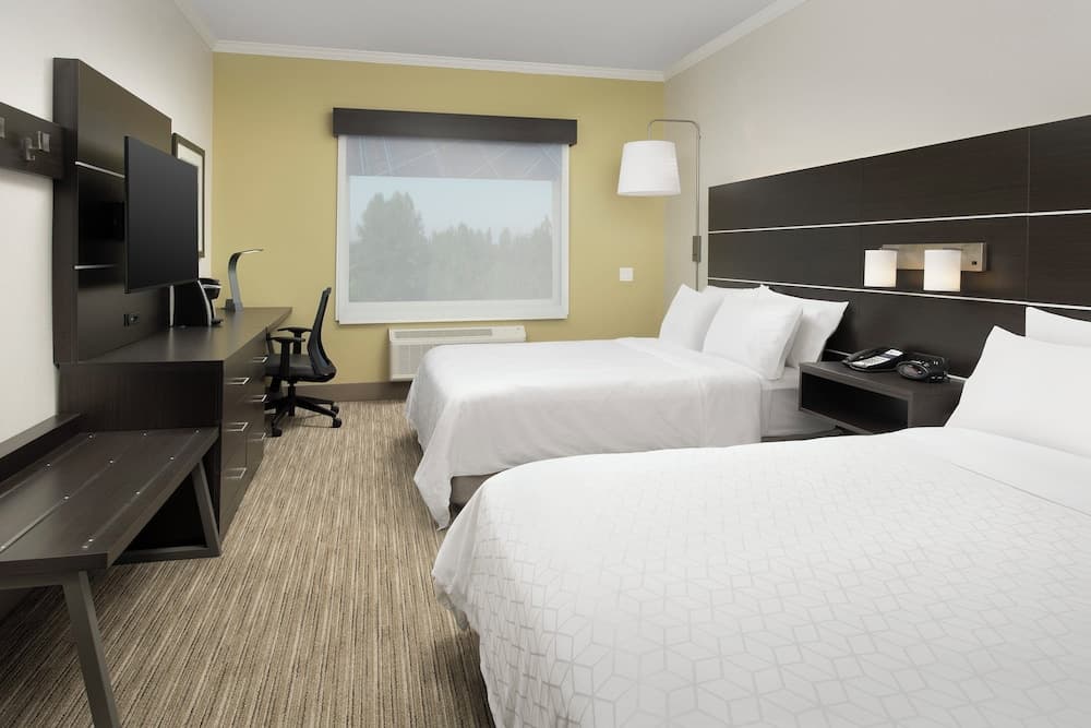 Holiday Inn Express Hotel & Suites Puyallup (Tacoma Area) by IHG property views in Puyallup, WA — gallery photo 3