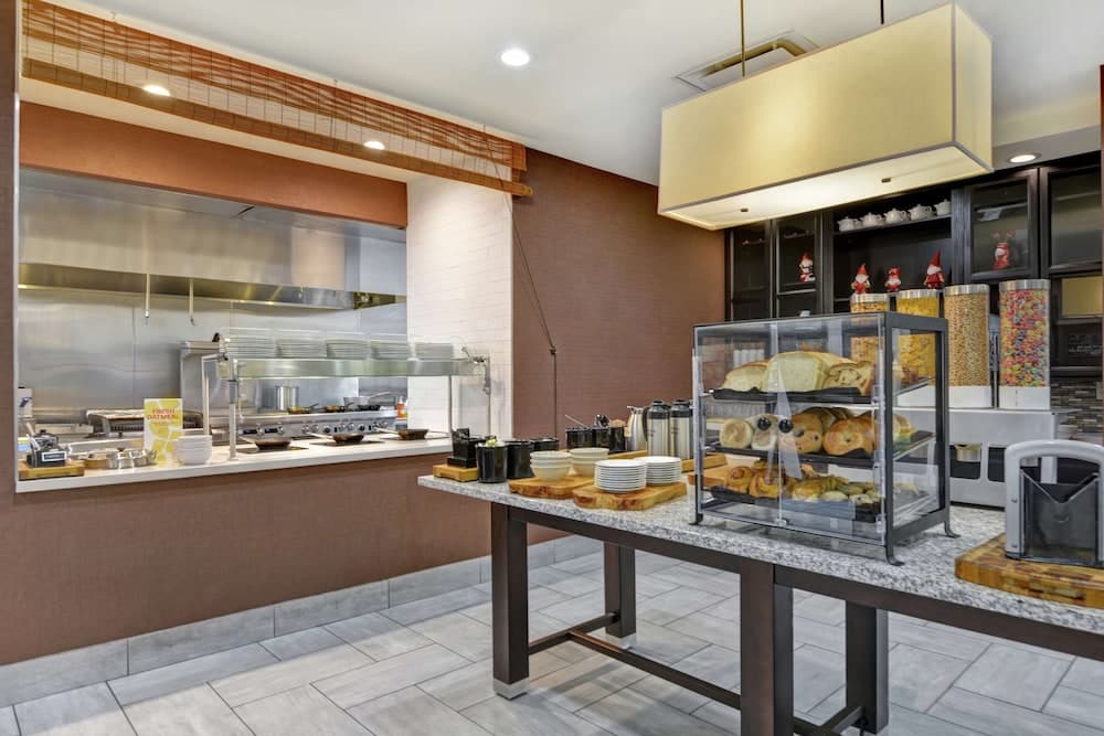 Hilton Garden Inn Fayettevile gallery photo in Fayetteville, AR — image 23
