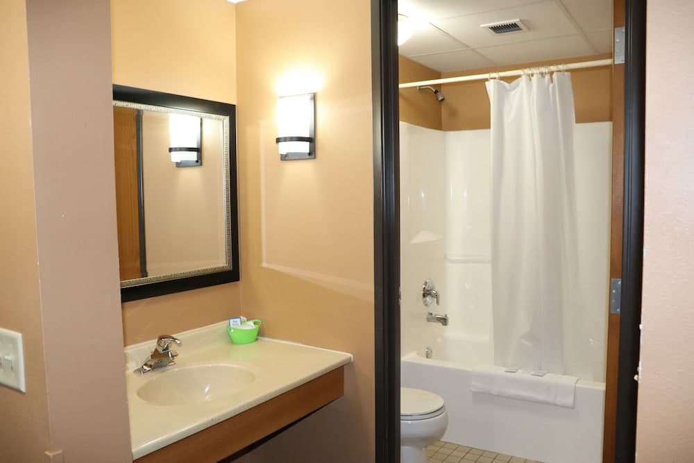 Prairie Inn and Suites Holmen/La Cross gallery photo in Holmen, WI — image 17