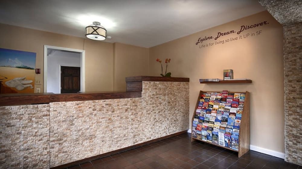 Civic Center Inn interior in San Francisco, CA — gallery photo 2