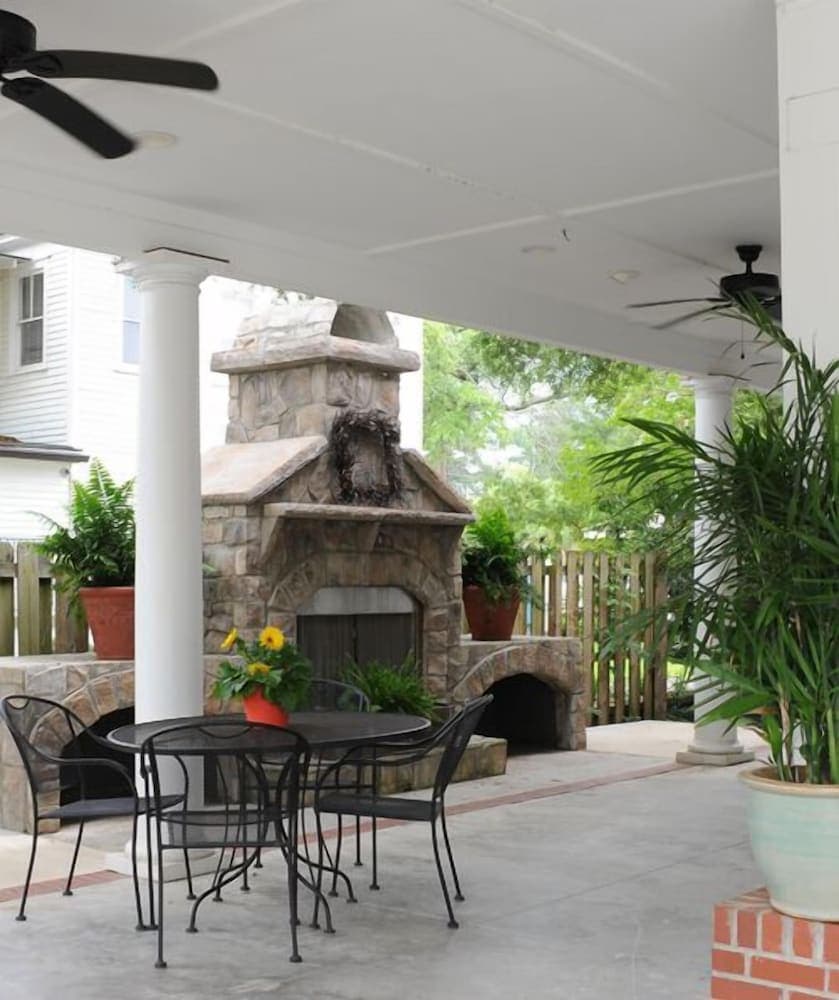 Carriage House Inn gallery photo in Aiken, SC — image 42