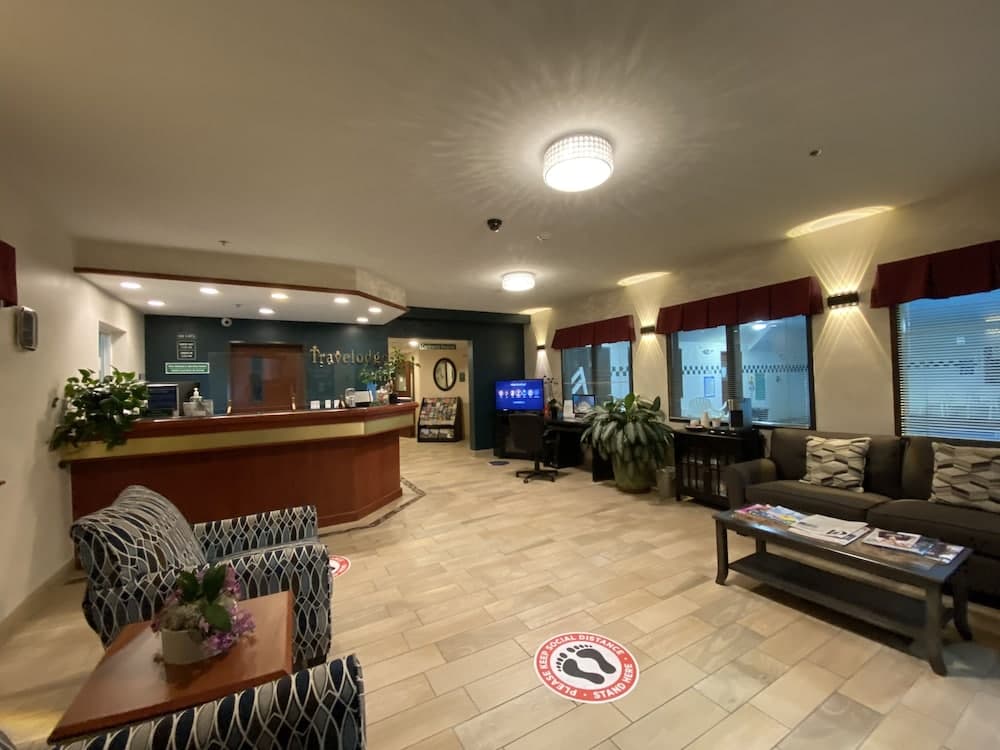 Travelodge Suites by Wyndham Newberg gallery photo in Newberg, OR — image 56