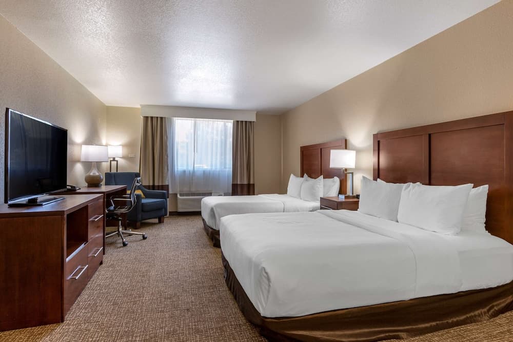 Comfort Inn & Suites Coeur d'Alene gallery photo in Coeur d'Alene, ID — image 34