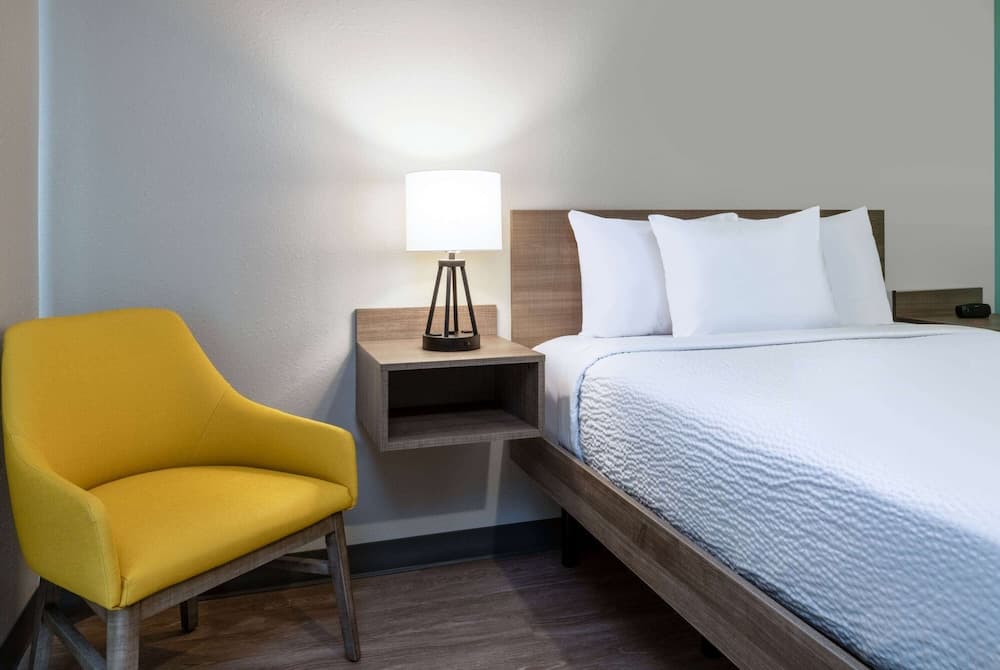 Echo Suites Extended Stay By Wyndham Johnson City Medical Cr gallery photo in Johnson City, TN — image 13