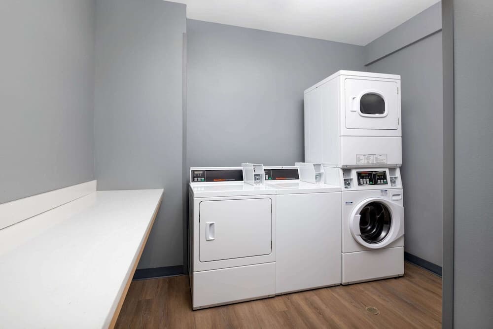 La Quinta Inn & Suites by Wyndham Perry gallery photo in Perry, GA — image 17