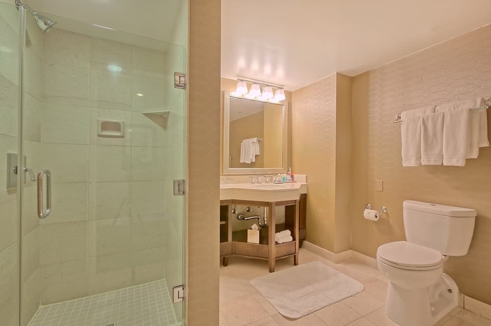 Omni Los Angeles Hotel gallery photo in Los Angeles, CA — image 97