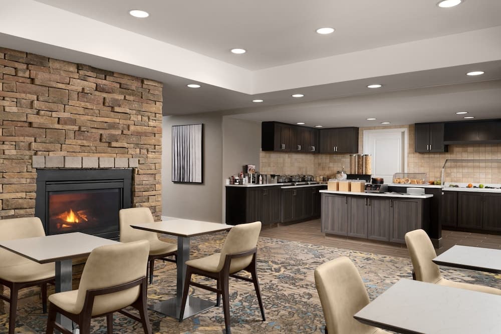 Residence Inn by Marriott Mt. Olive at Intl Trade Center interior in Budd Lake, NJ — gallery photo 2