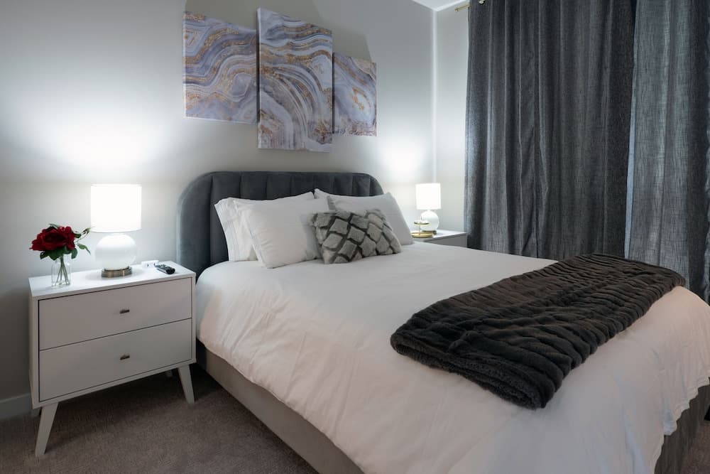 Luxury Furnished Apartments by Hyatus Downtown at Yale gallery photo in New Haven, CT — image 27