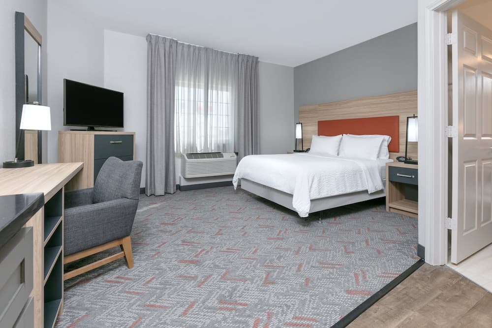 Candlewood Suites Lake Jackson Clute by IHG — hotel in Lake Jackson, Texas