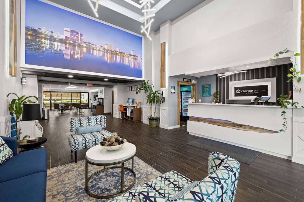 Clarion Pointe Lakeland I-4 interior in Lakeland, FL — gallery photo 2
