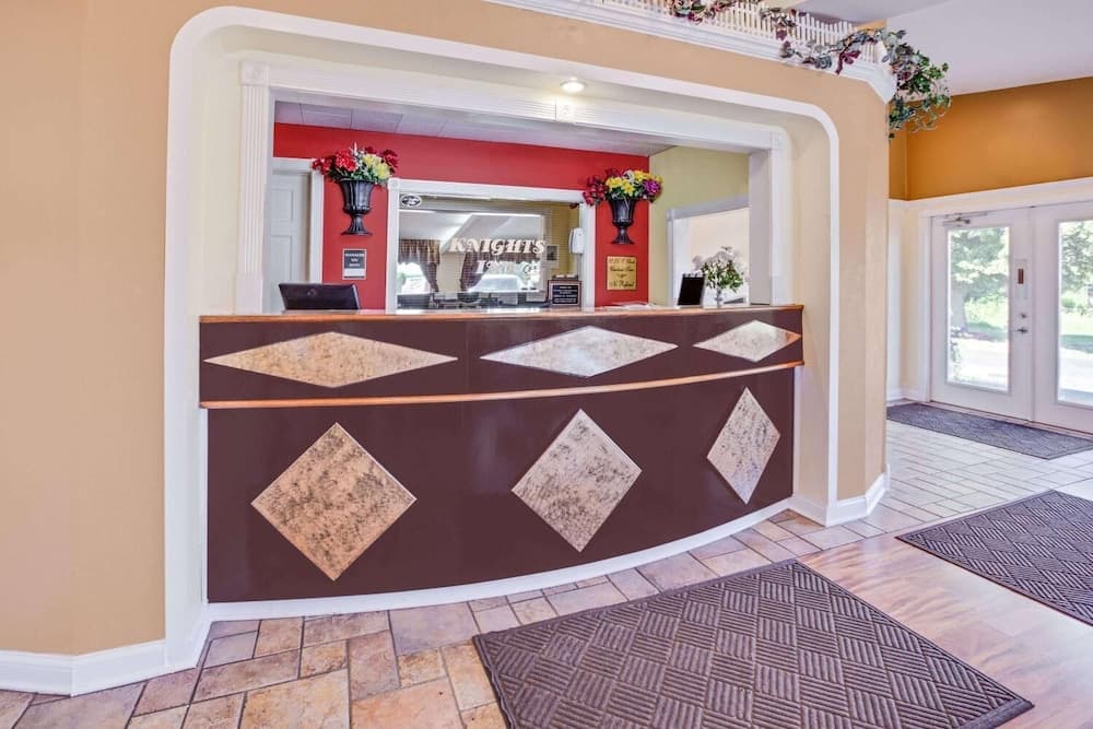 Rodeway Inn & Suites Saginaw I-675 gallery photo in Saginaw, MI — image 48