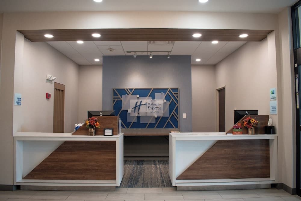 Holiday Inn Express Hotel & Suites New Philadelphia by IHG gallery photo in New Philadelphia, OH — image 22