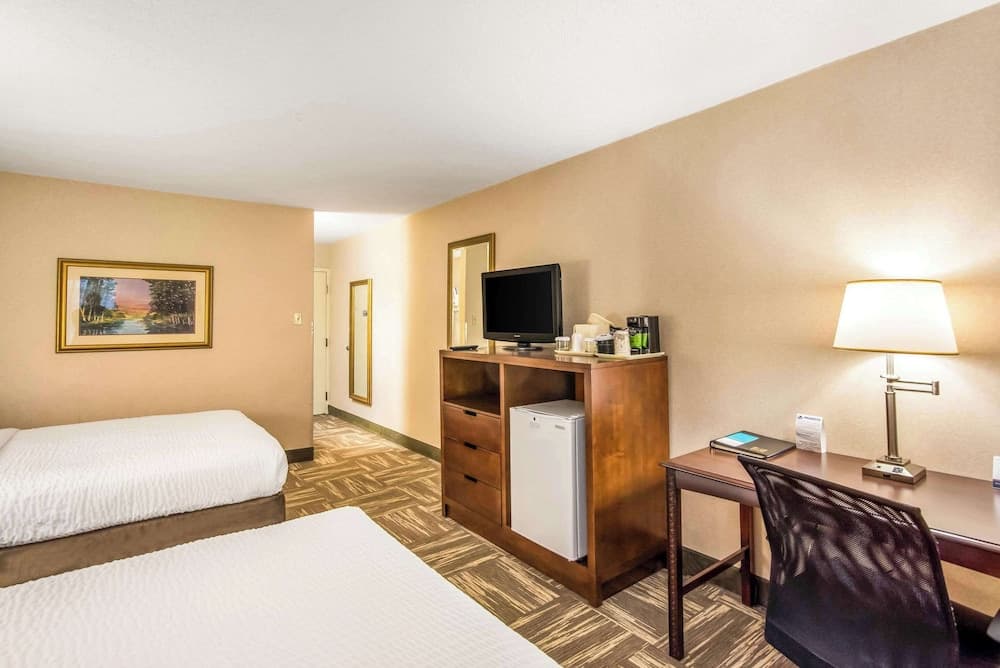 Clarion Inn Grand Junction gallery photo in Grand Junction, CO — image 59
