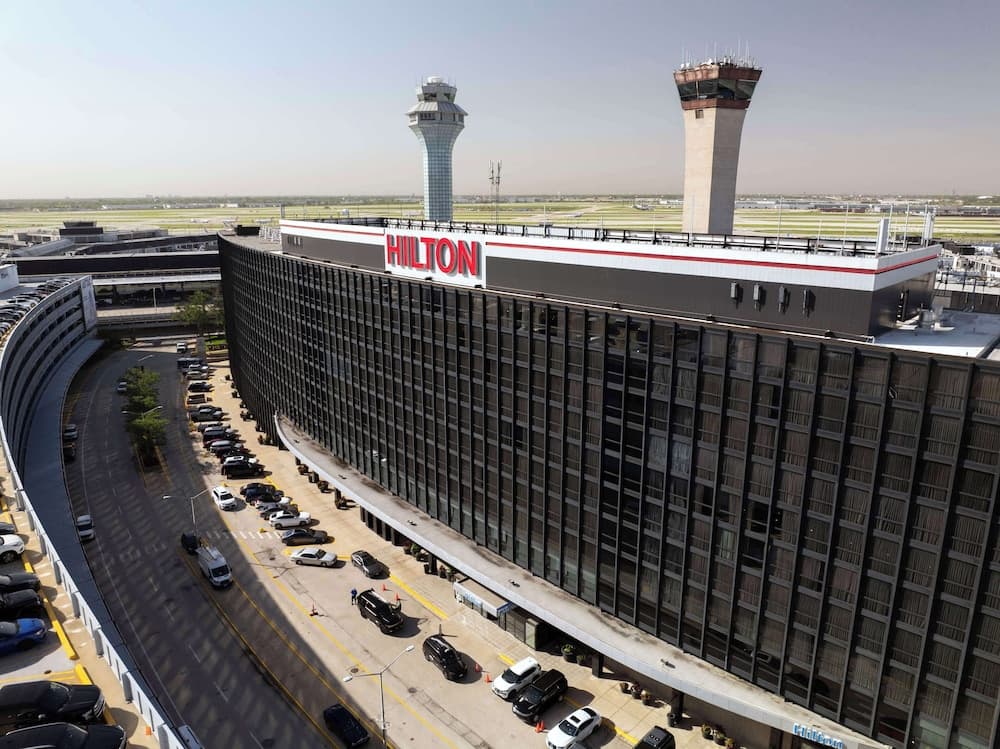 Hilton Chicago O'Hare Airport featured exterior or lobby in Chicago, IL — similar hotel
