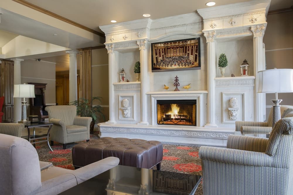 President Abraham Lincoln Springfield - DoubleTree by Hilton property views in Springfield, IL — gallery photo 3
