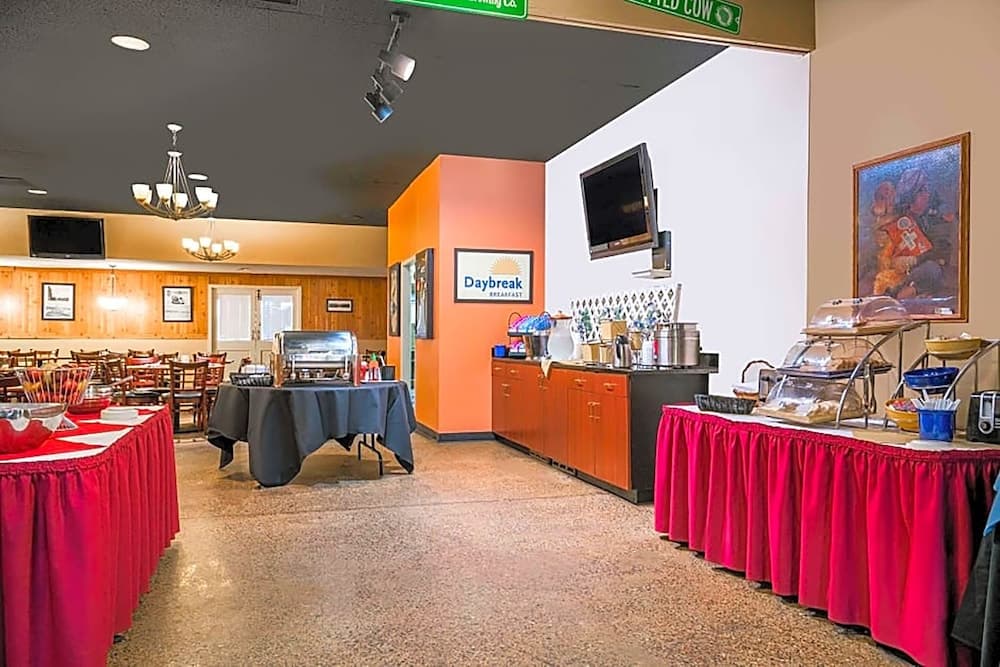 Blue Way Inn La crosse Extended Stay gallery photo in La Crosse, WI — image 22
