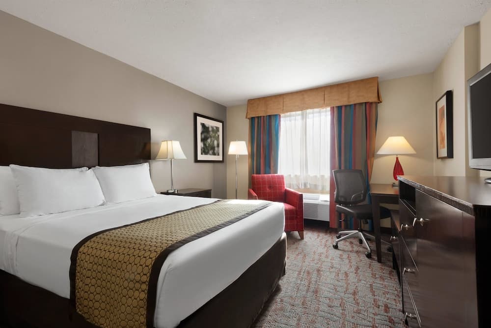 Baymont by Wyndham Belleville Airport Area featured exterior or lobby in Belleville, MI — similar hotel