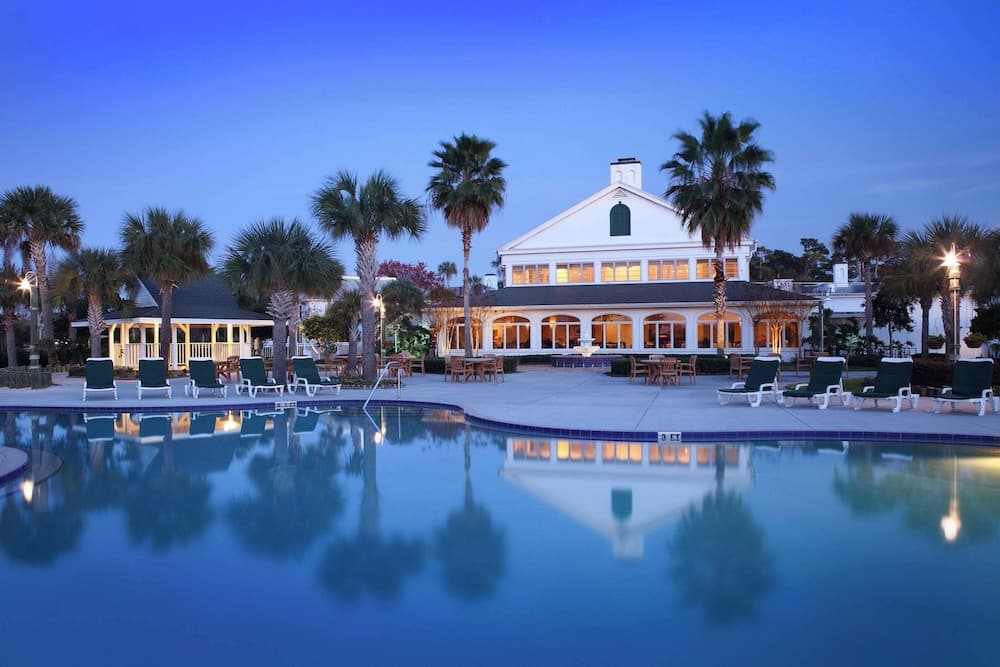 Plantation Resort on Crystal River, Ascend Hotel Collection property views in Crystal River, FL — gallery photo 3