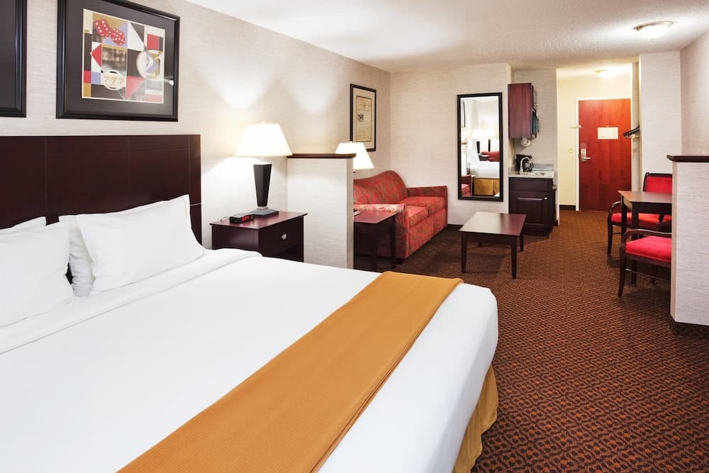 Holiday Inn Express & Suites Carrollton by IHG property views in Carrollton, KY — gallery photo 3