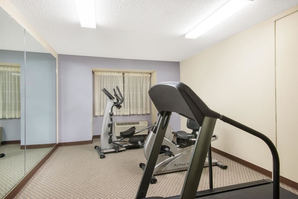 Microtel Inn & Suites by Wyndham Seneca Falls gallery photo in Waterloo — image 12