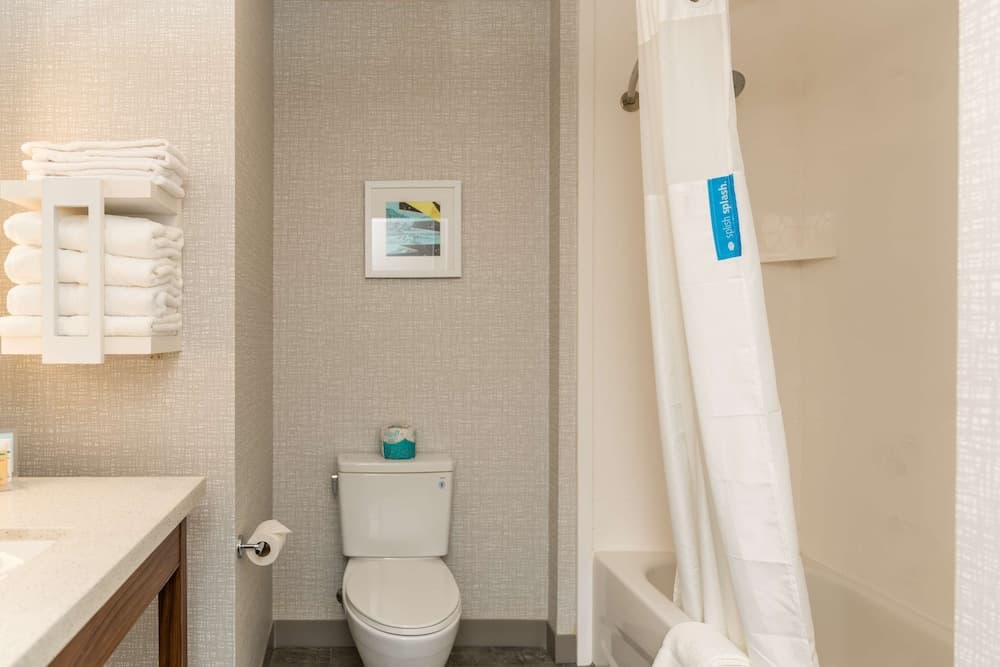 Hampton Inn & Suites Houston Sugar Land gallery photo in Sugar Land, TX — image 52