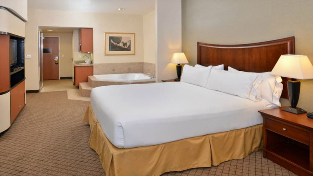 Holiday Inn Express Hotel & Suites Lincoln by IHG gallery photo in Lincoln, CA — image 27